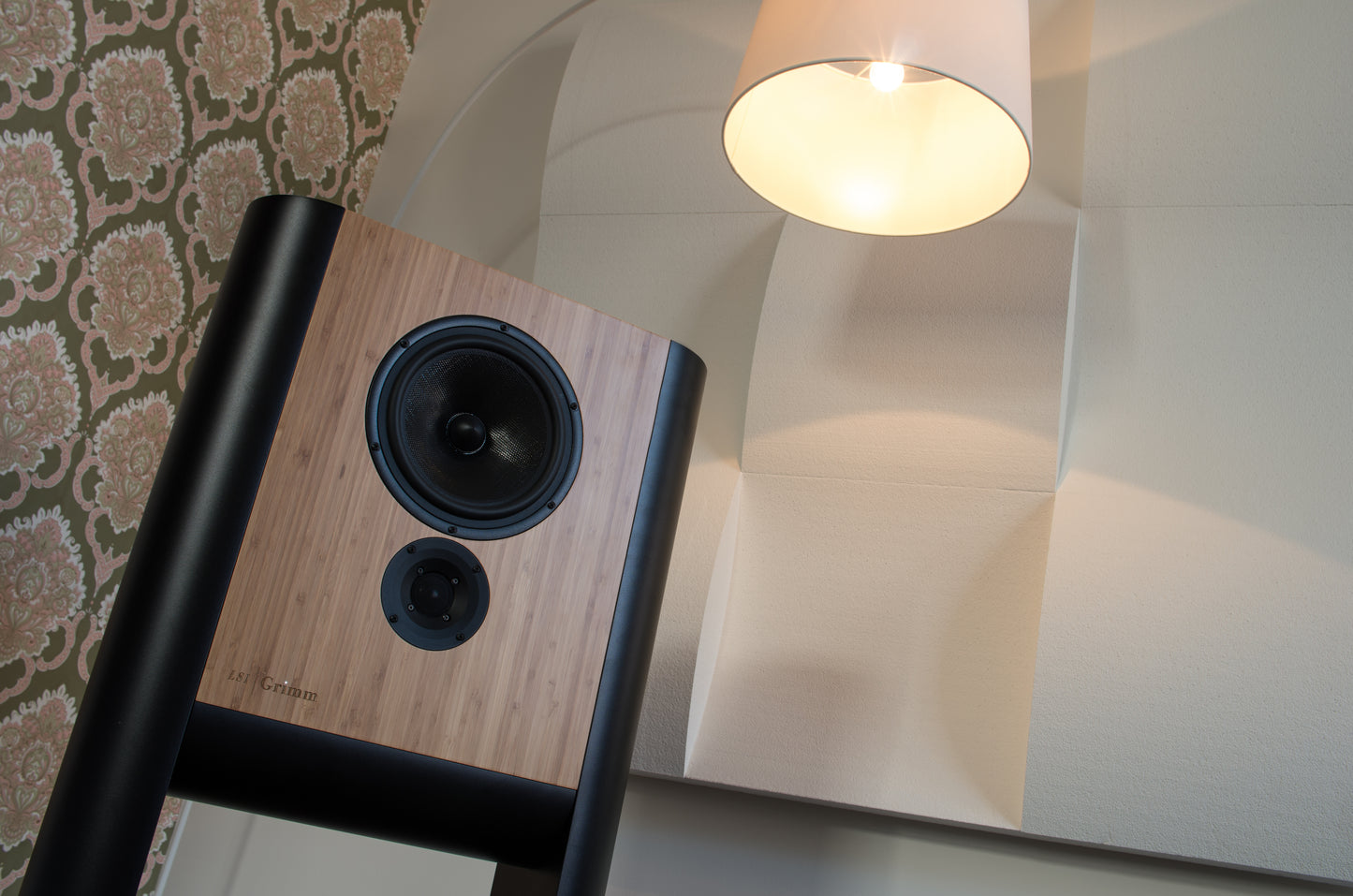 LS1a Active Loudspeaker System 2-Way Stereo